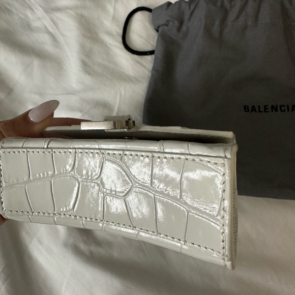 ❌SOLD Balenciaga Hourglass Handbag - Picture 6 of 6